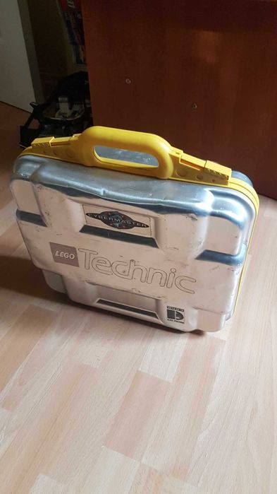 Lego 8483 CyberMaster z walizką do przechowywania,Nowy 1998 rok