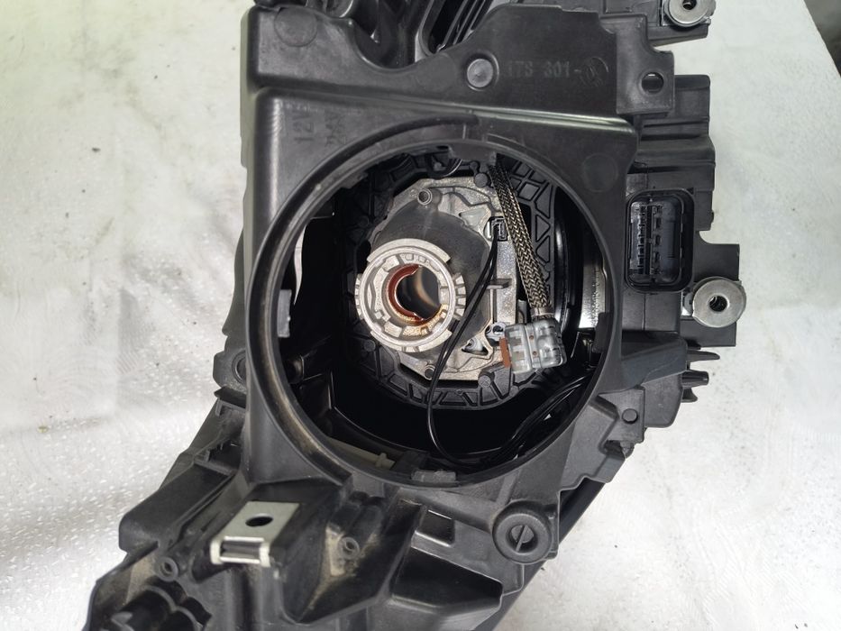 Lampa Xenon lewa BMW 1 F20 Europa sprawna reflektor przedni