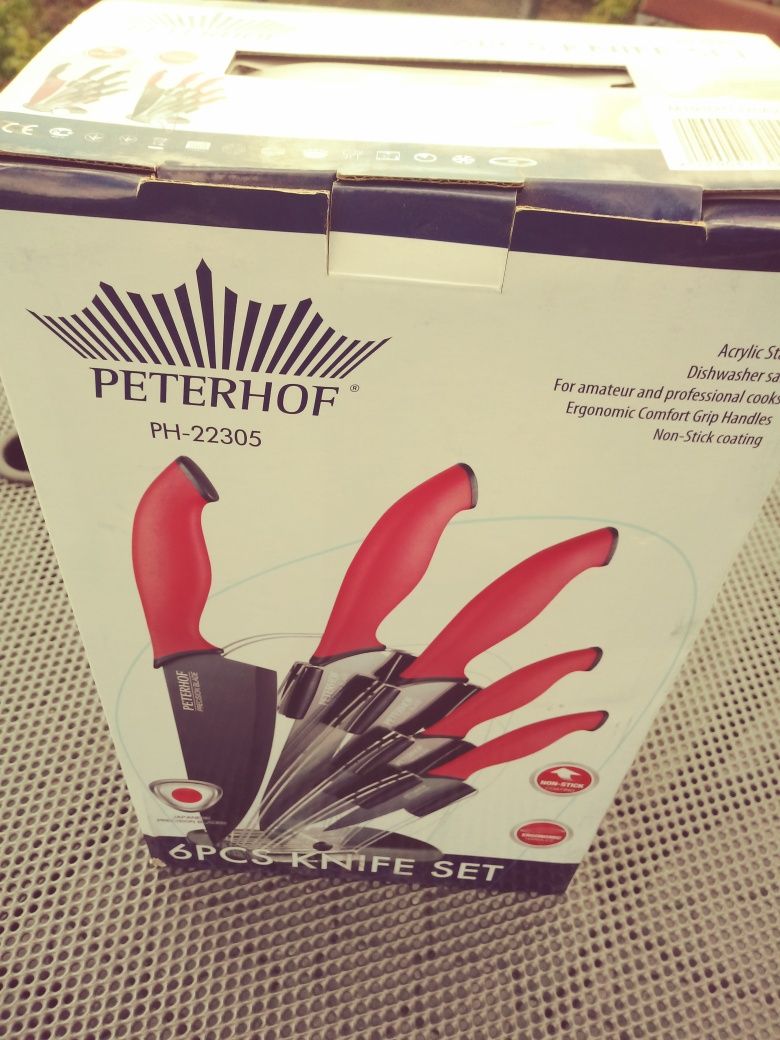 Zestaw noży PETERHOF