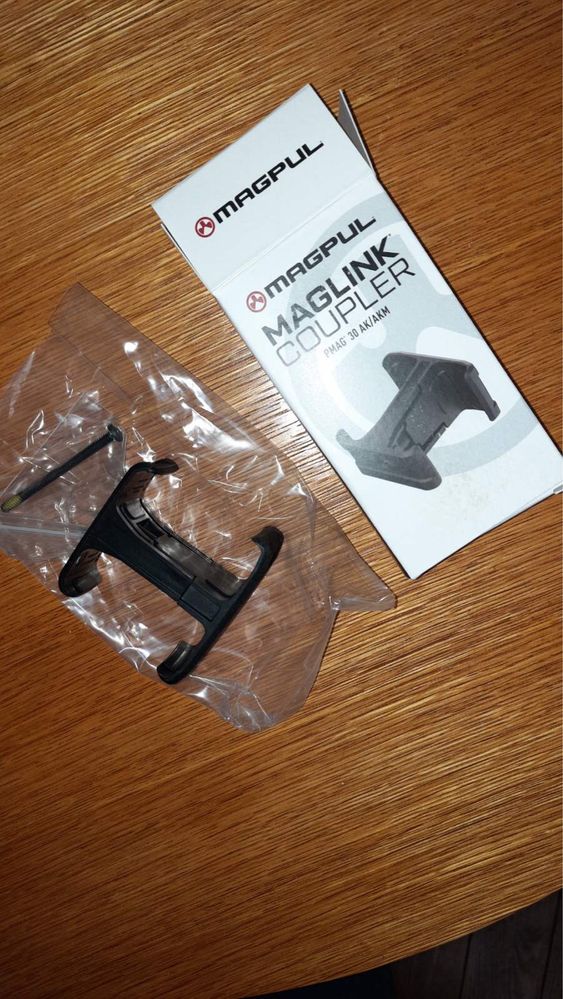 Стяжка магазинов Magpul Maglink Coupler  Mag 566 Pmag 30 AK/AKM