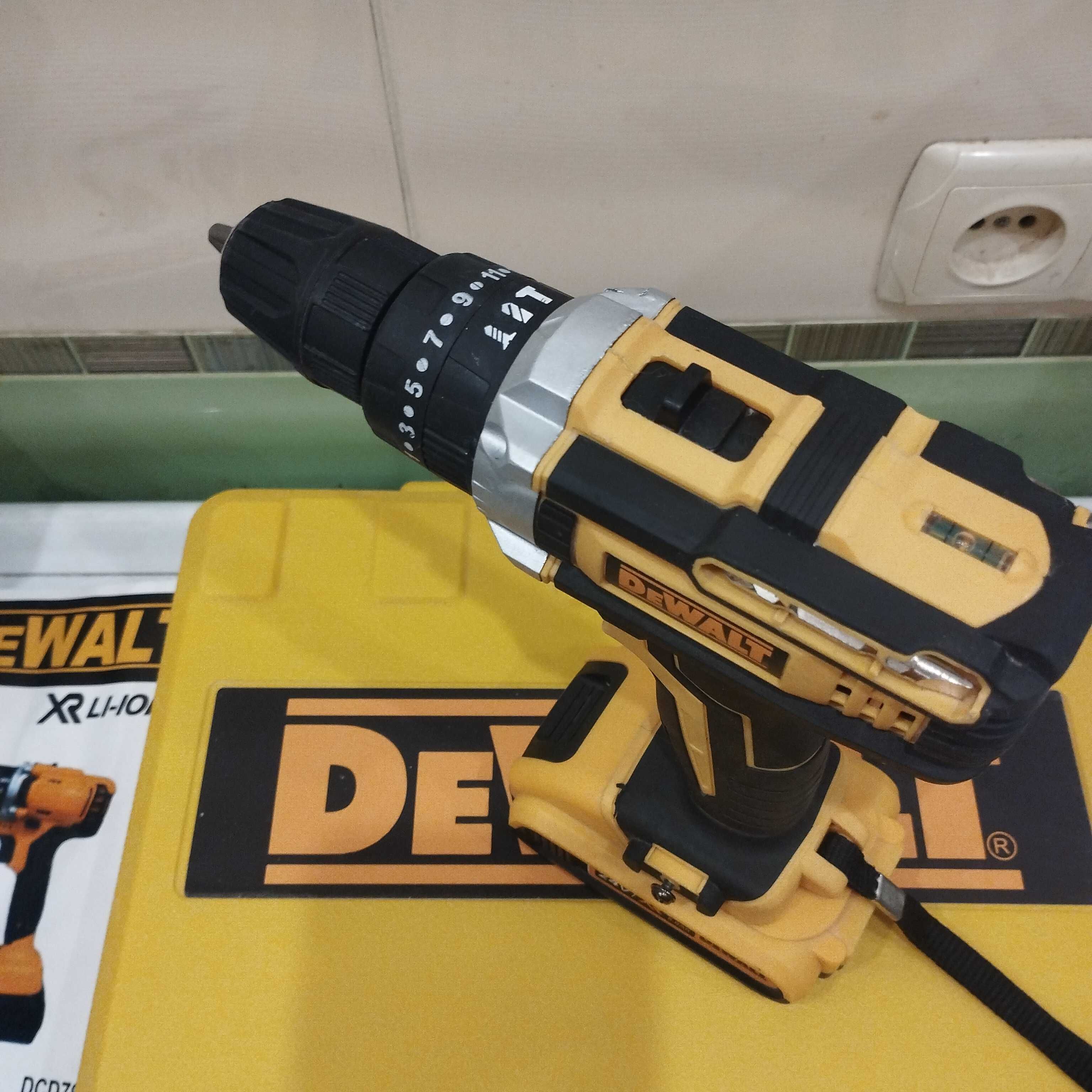 Щуроповерт DeWalt