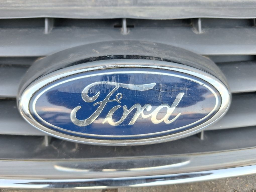 Grill osłona na pas komplet Ford Kuga Mk1