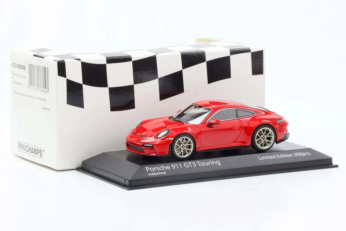 Minichamps 1:43 porsche 911 (992) GT3 Touring ano 2021