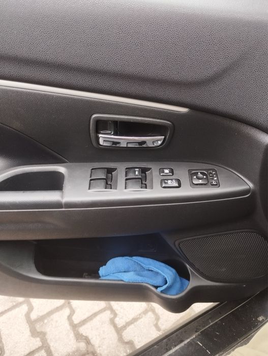 Мітсубісі аутлендер спорт