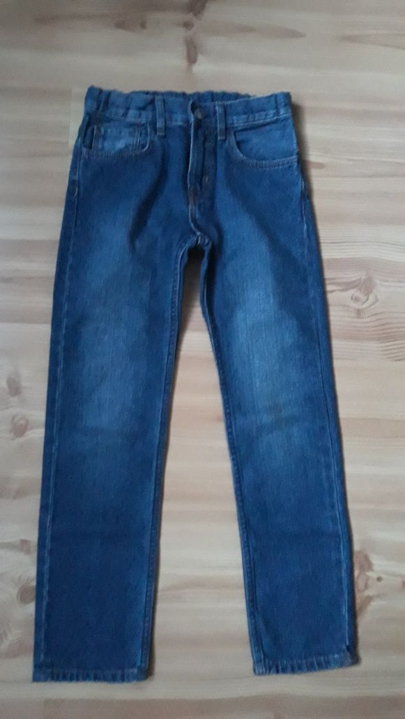jeansy spodnie rozm.134 na szczupłego chlopca