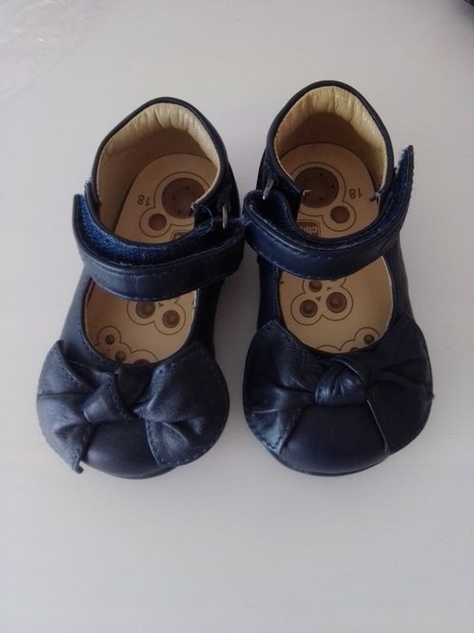 Sapatos Chicco TM 18, como novos, portes incluídos