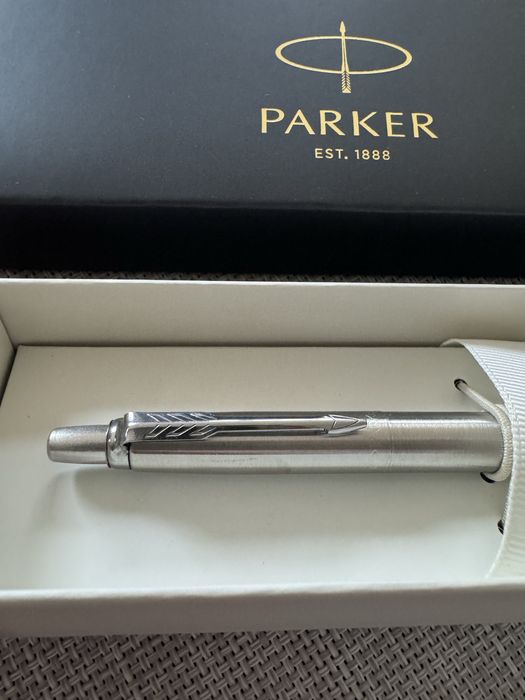 Parker długopis nowy w opakowaniu bardzo elagncki
