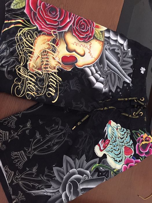 Calsoes- bermudas de marca Chistian Audigier