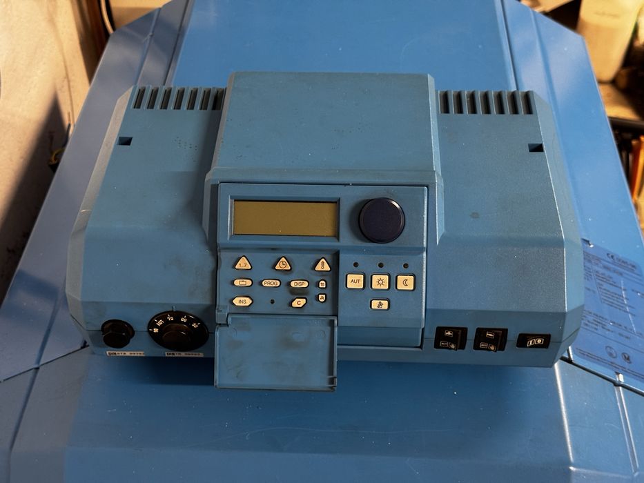 Piec olejowy Buderus G115 + sterownik