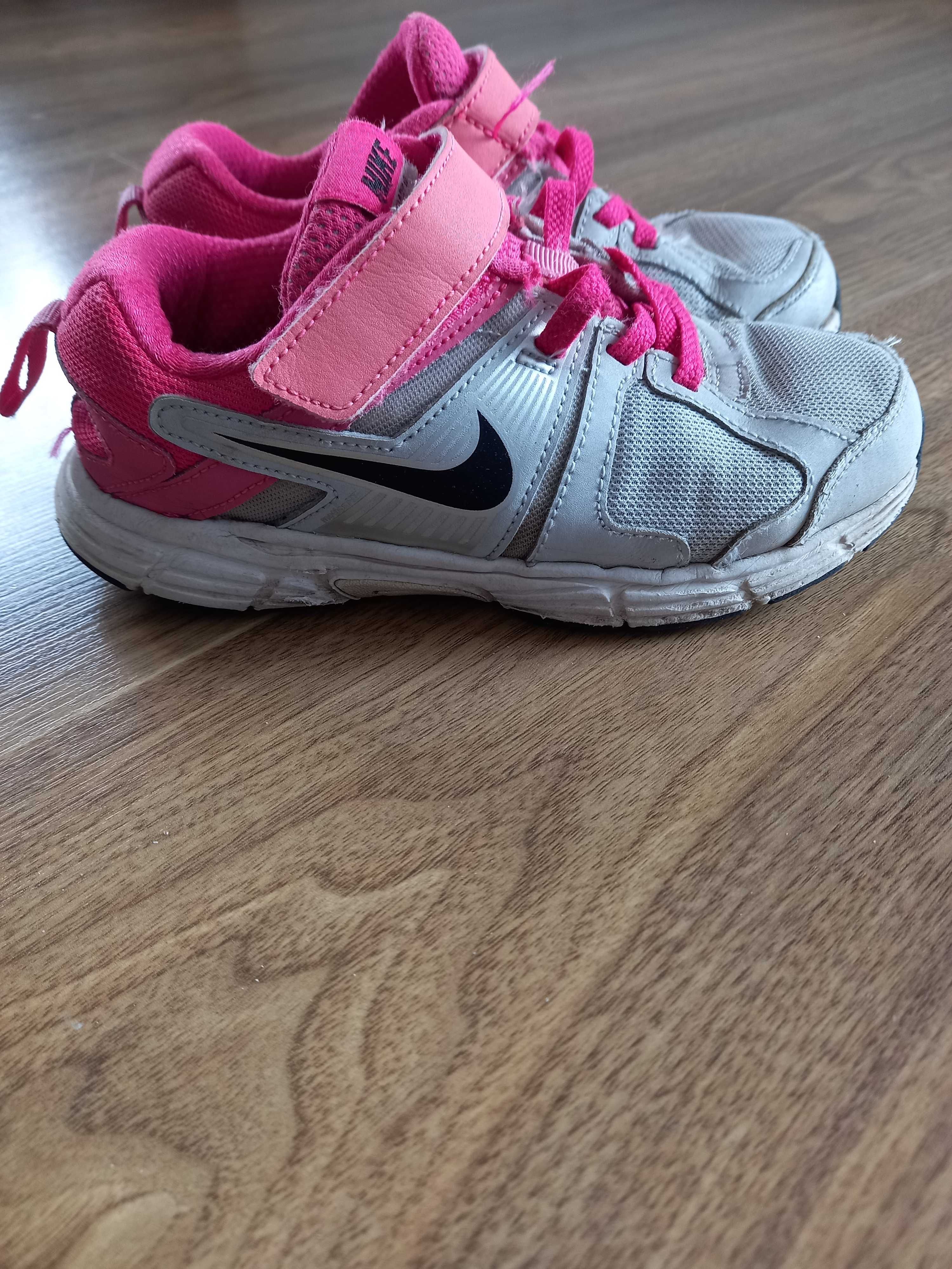 NIKE 31 dziewczęce wkładka 19 cm buty