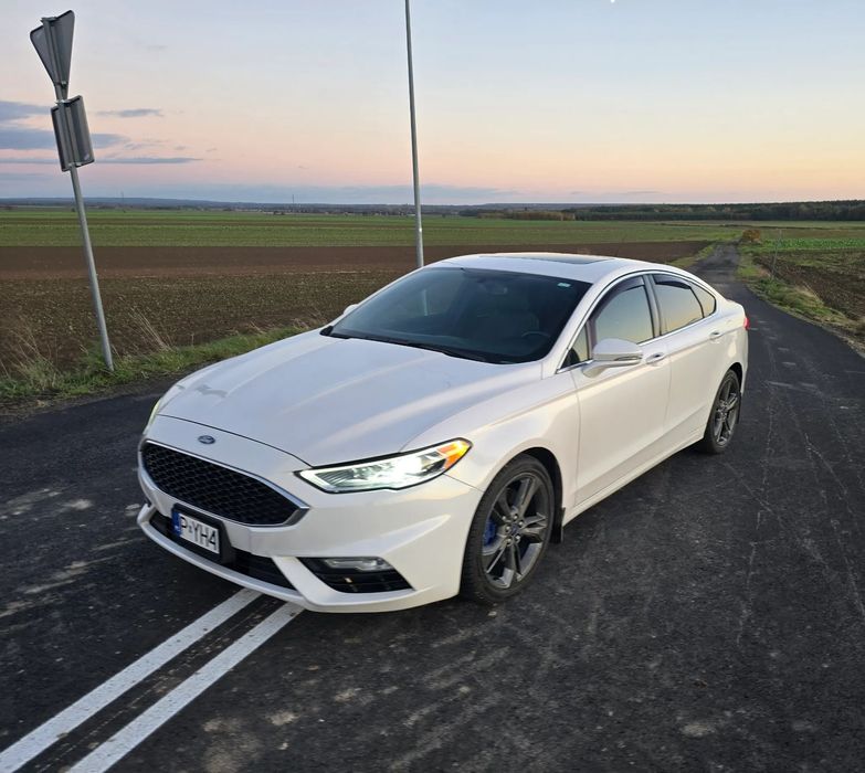 Ford Fusion Sport 2.7 V6 325km