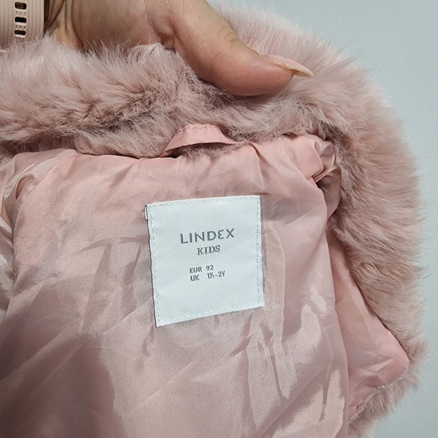 Продам шубку lindex 1,5- 2 92