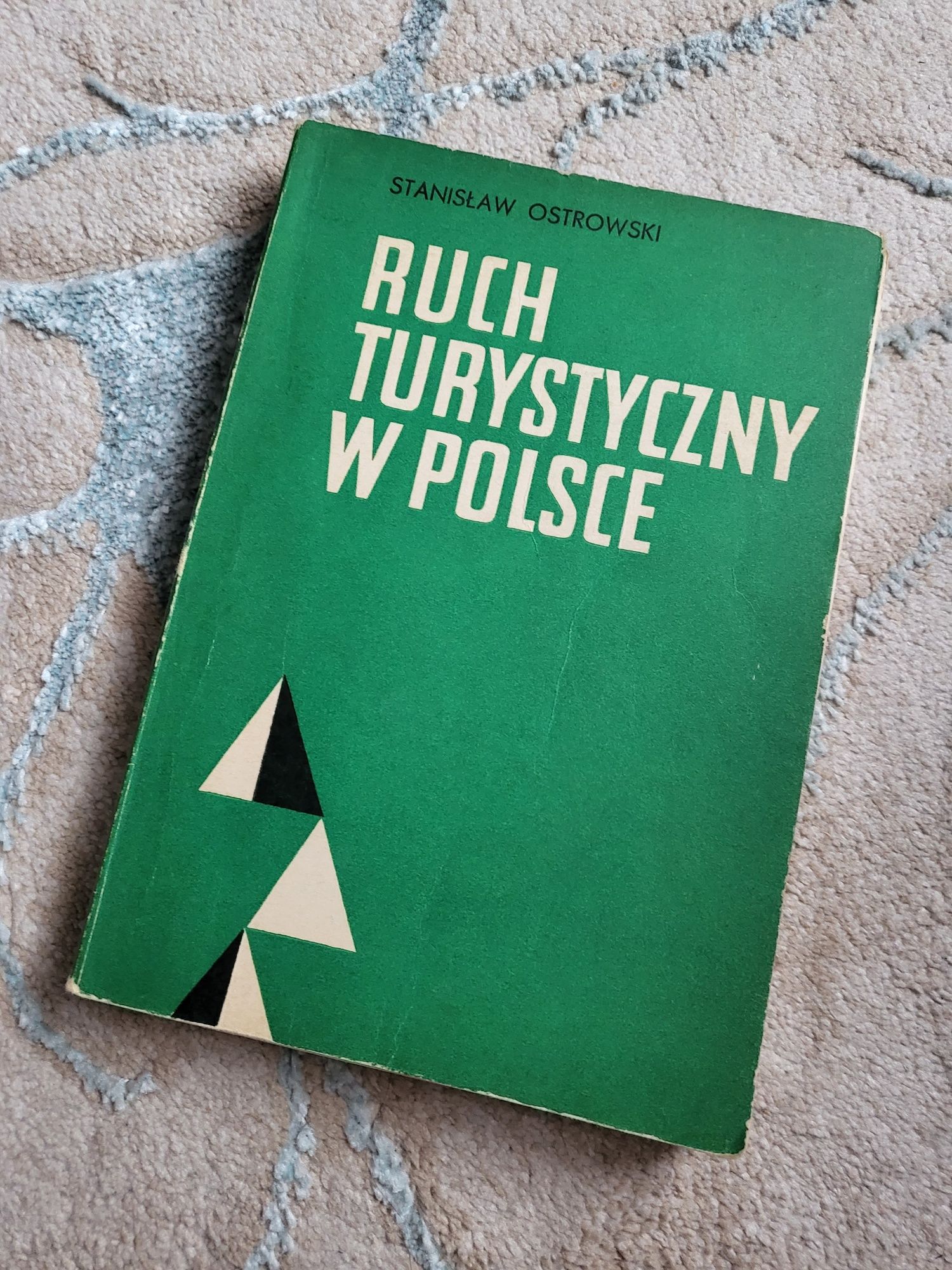 Ruch turystyczny w Polsce Stanisław Ostrowski