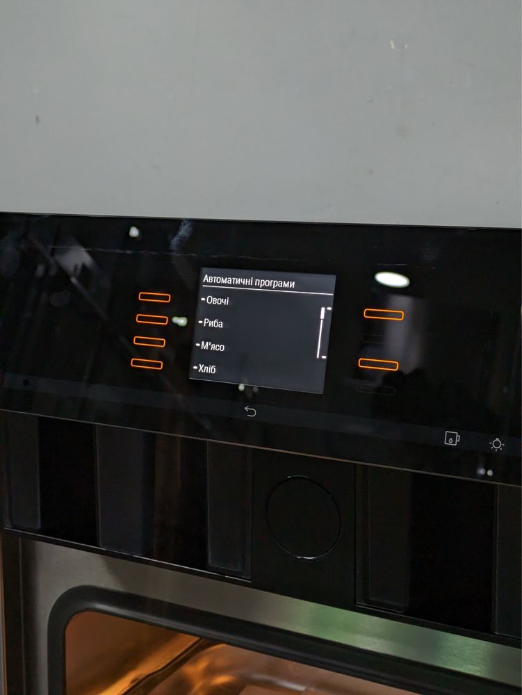 2в1 ТОПОВА Духова шафа з пароваркою Miele DGC 6660