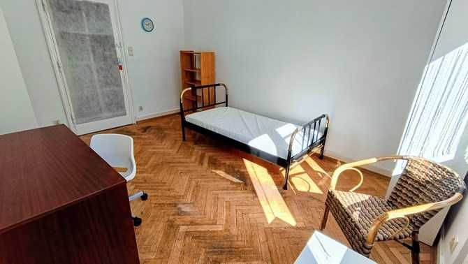 Duży pokój w świetnej lokalizacji- Żeromskiego 21, BRAK PROWIZJI