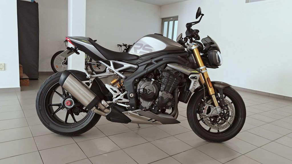 Triumph Speed Triple 1200RS