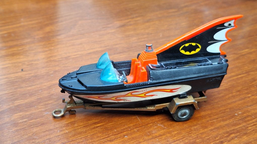 Corgi Toys - Batboat