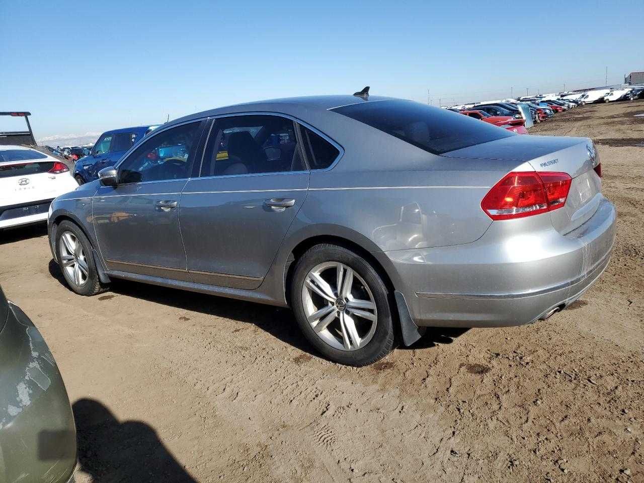 2013 Volkswagen Passat Sel TDI