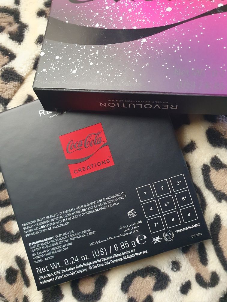 Paleta cieni Revolution coca cola