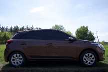 Коричневий Hyundai i20