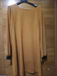 Vestido senhora amarelo torrado
