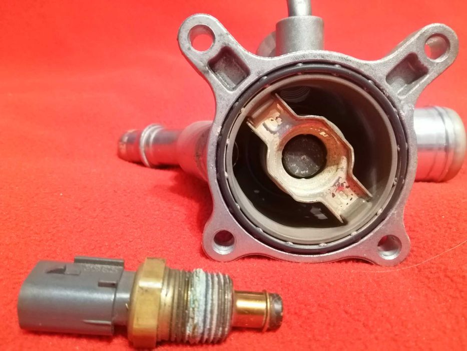 Термостат JEEP Renegade 2016 2.4L