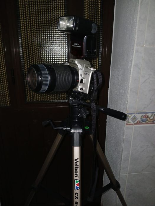 Máquina fotográfica Minolta