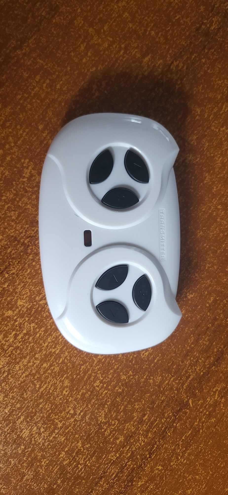 Pilot do pojazdów na akumulator dla dzieci 2.4 GHz