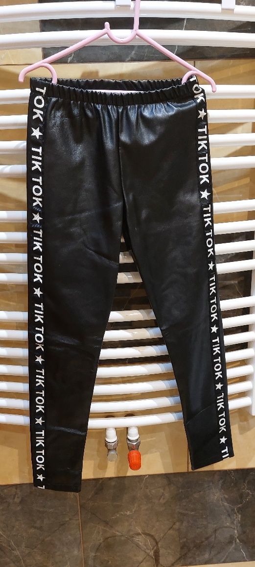 Nowe legginsy ze skajki tik tok 12