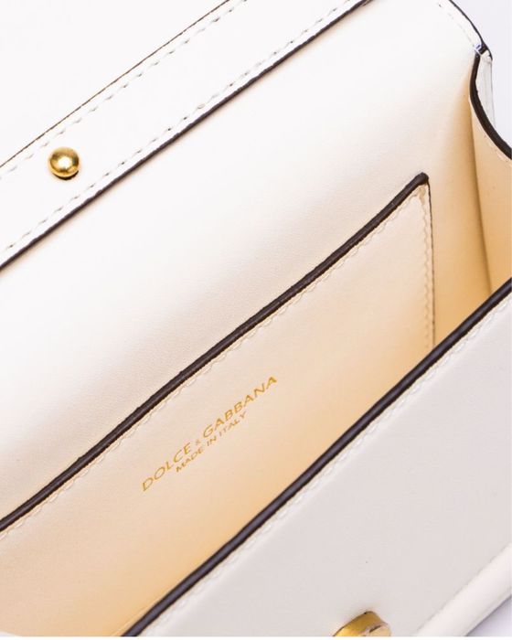 Сумка шкіряна біло-молочного кольору dolce&gabbana