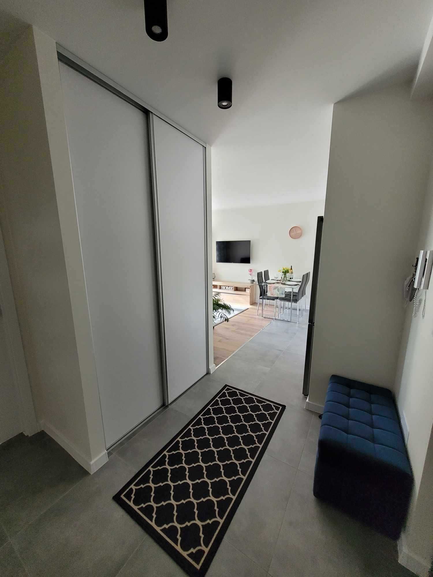 2 pokojowe mieszkanie, parter, Północ, nowe budownictwo, piwnica 10m2,