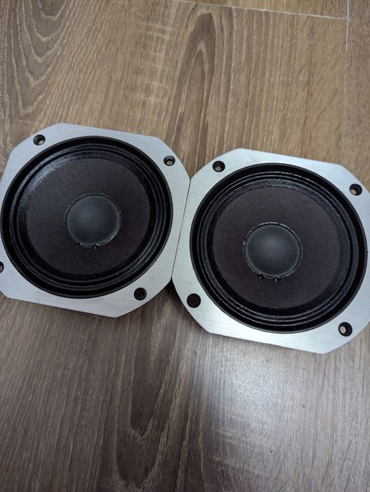 Динамі jbl le5-10