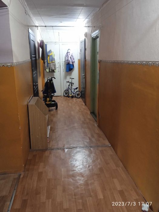 Продам кімнату в гуртожитку (Центр)