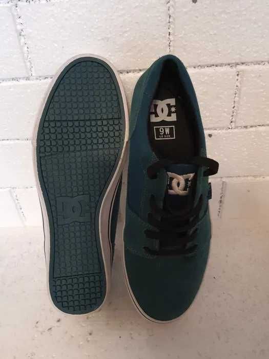 Мокасины, кеды  DG