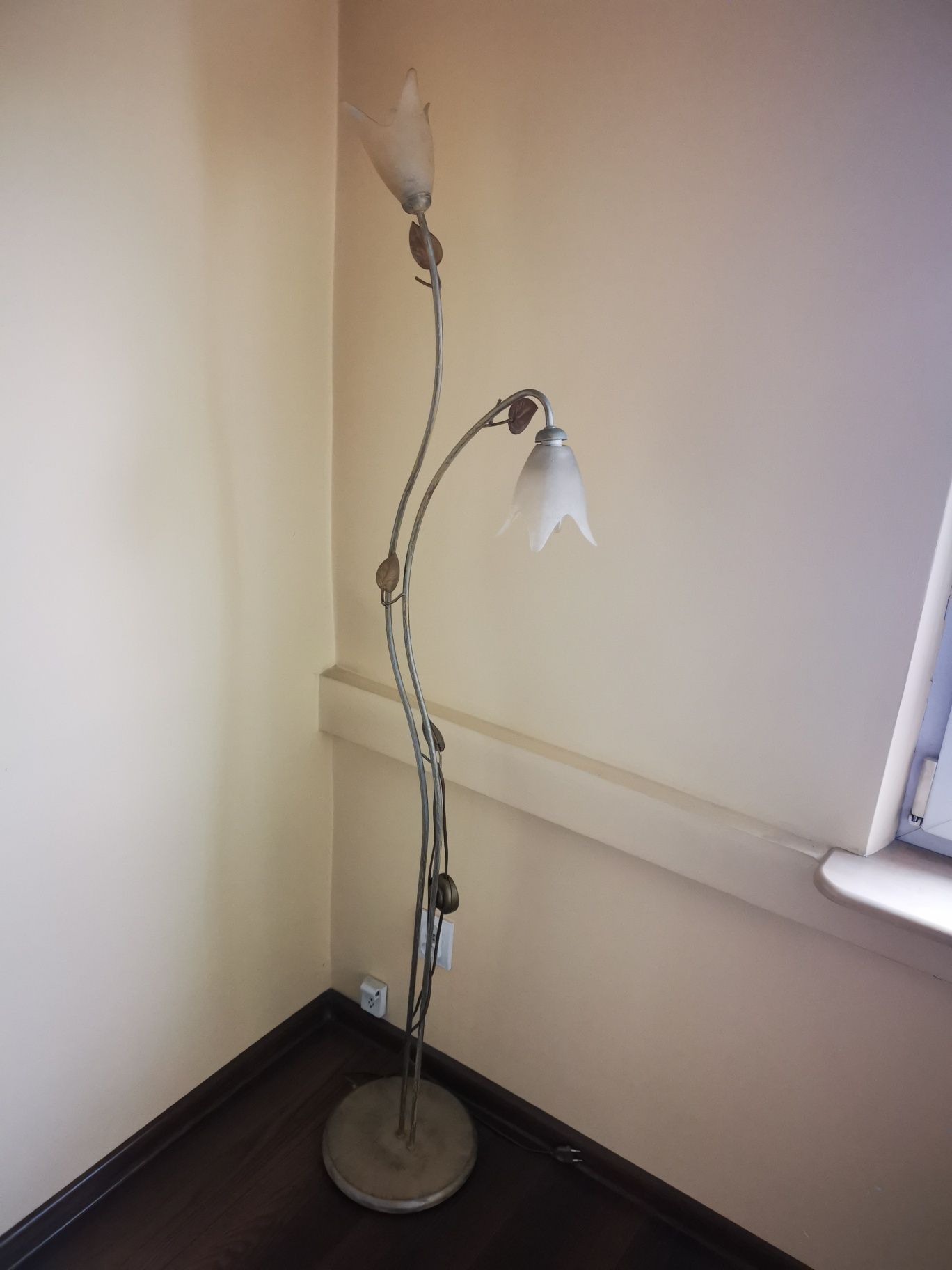 Żyrandol i lampa stojąca komplet