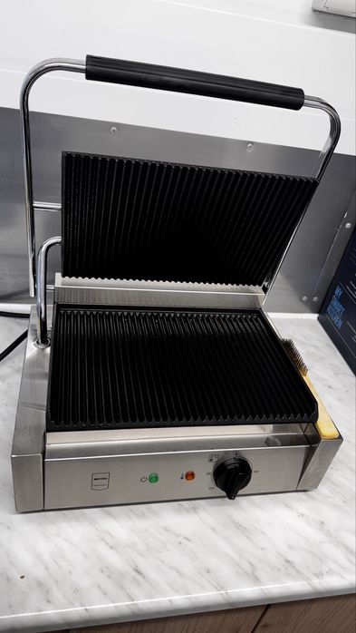 Contact Grill uzywany