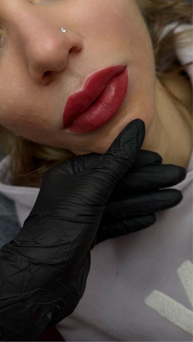 Перманентний макіяж, корекція. Губи, брови стрілки.Любої складності