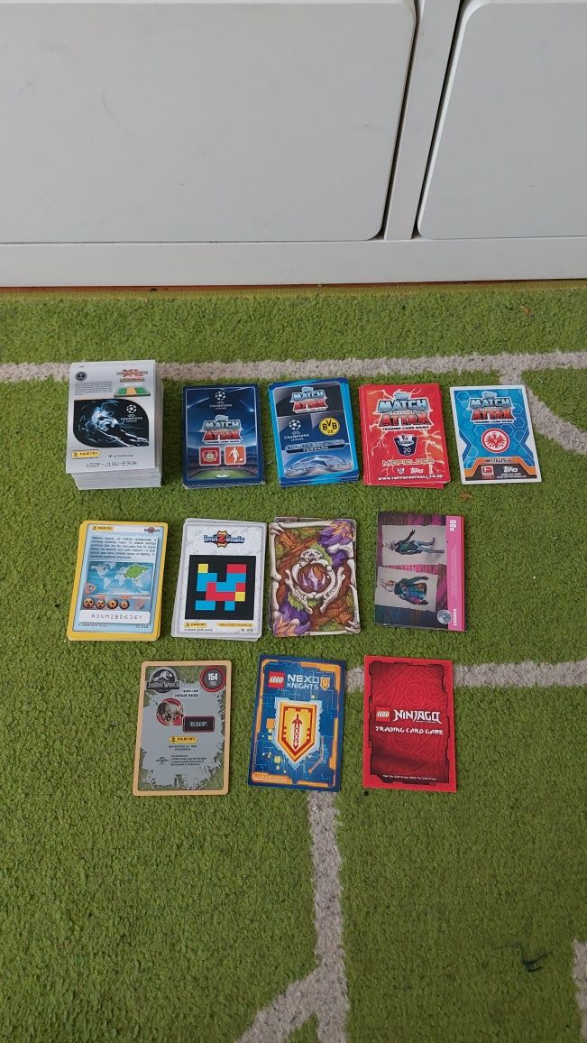 Mix 176 kart z Panini, Match Attax z różnych serii.