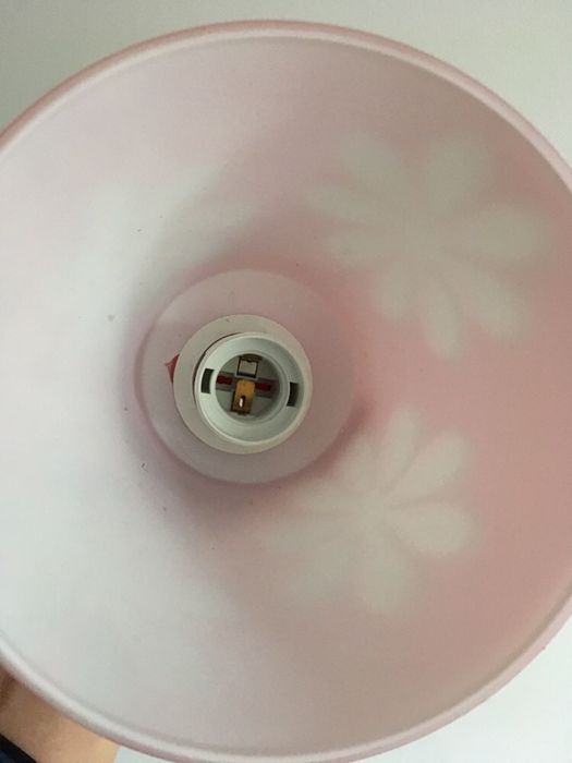 Lampa sufitowa różowa IKEA