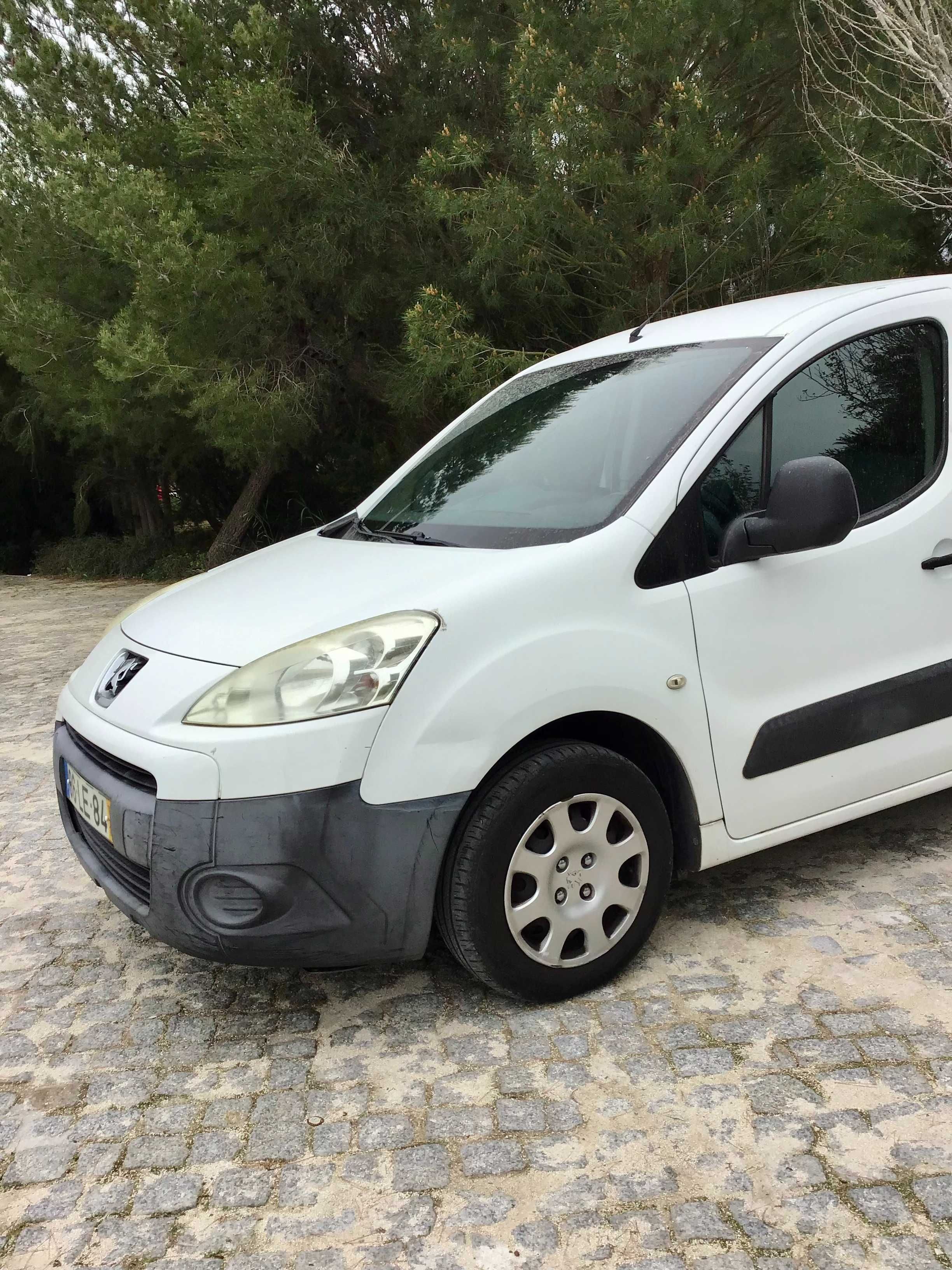 Peugeot Partner 2010 1.6 HDI  145 mil!