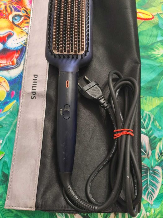 Szczotka prostująca Philips Series 5000 (model BHH885/00)