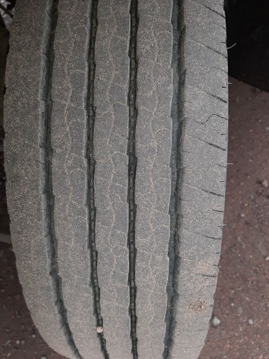 Автомобіль мерседес 814