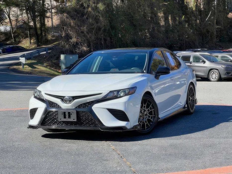 Toyota Camry TRD      2020