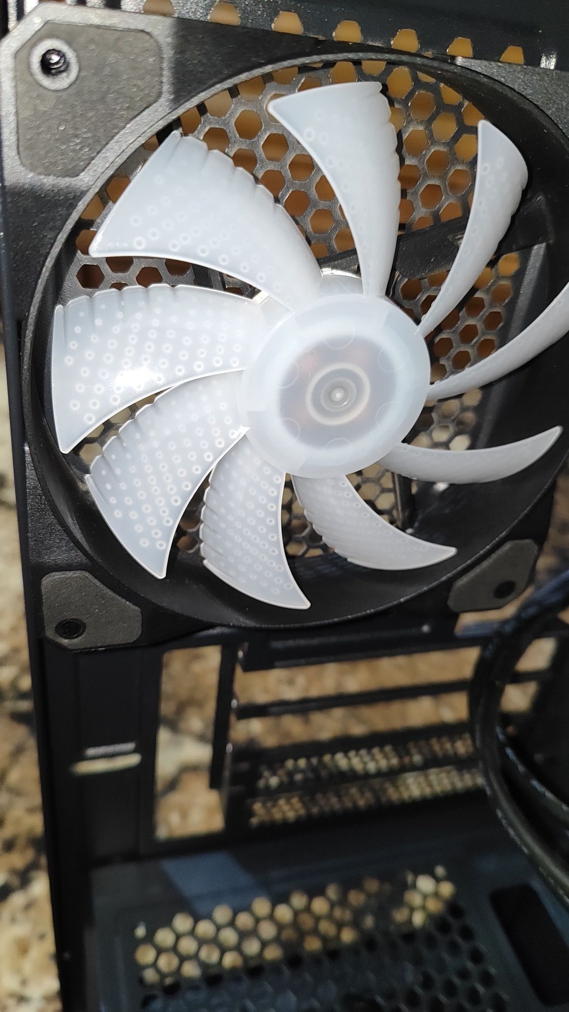 Корпус msi MAG FORGE M100R