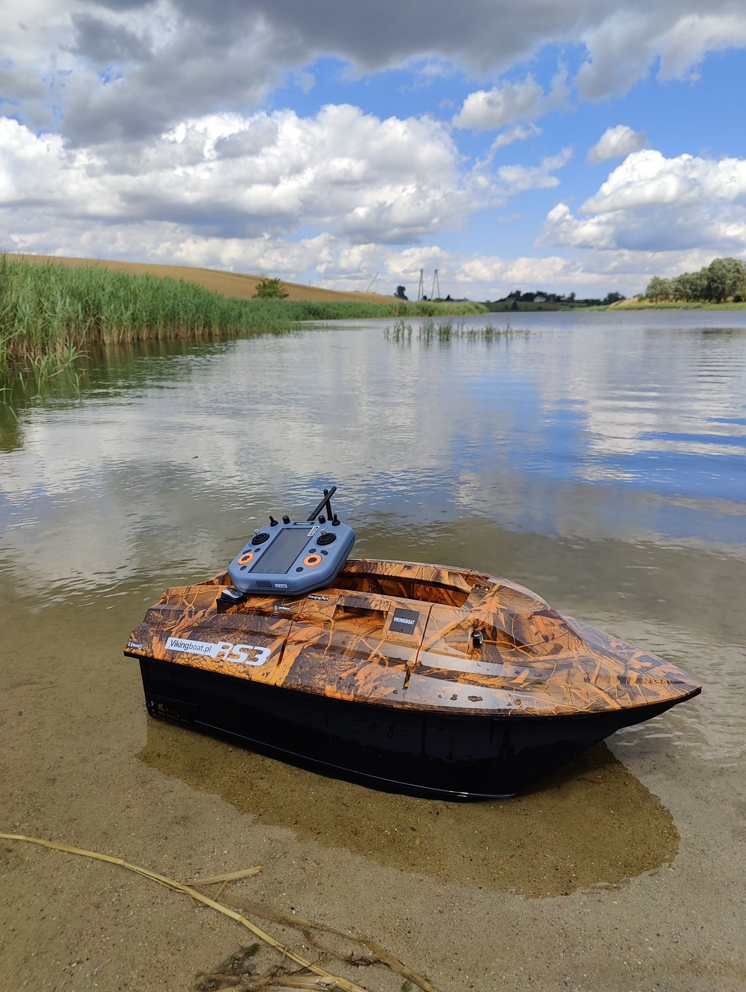 Karpiarstwo łodka zanętowa wynajem