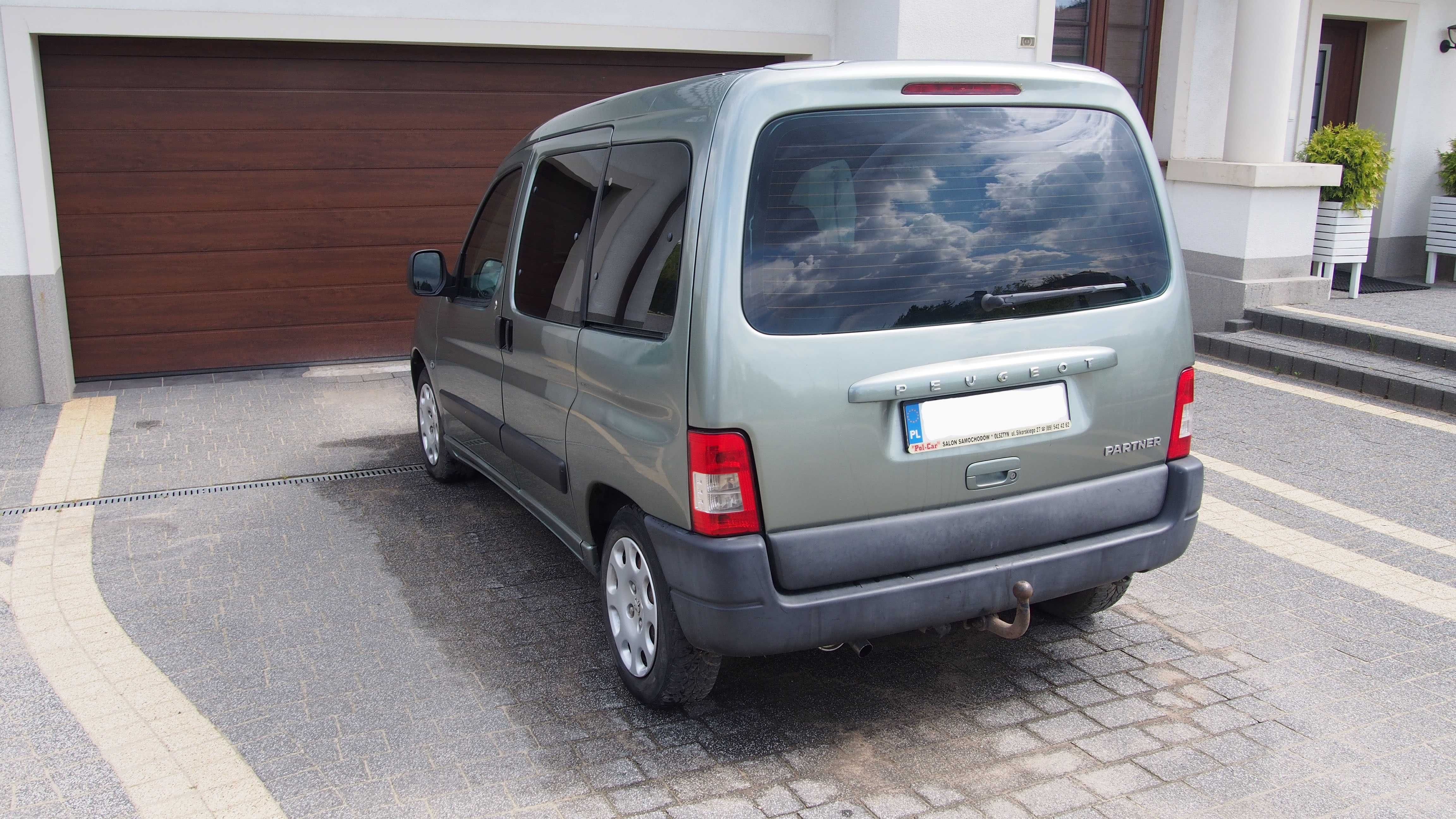 Peugeot Partner 1.6 HDi 2008r. HAK 2x rozsuwane drzwi