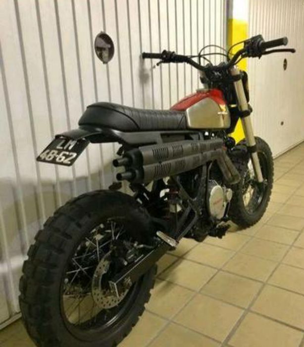 Honda Dominator 650 SCRAMBLER