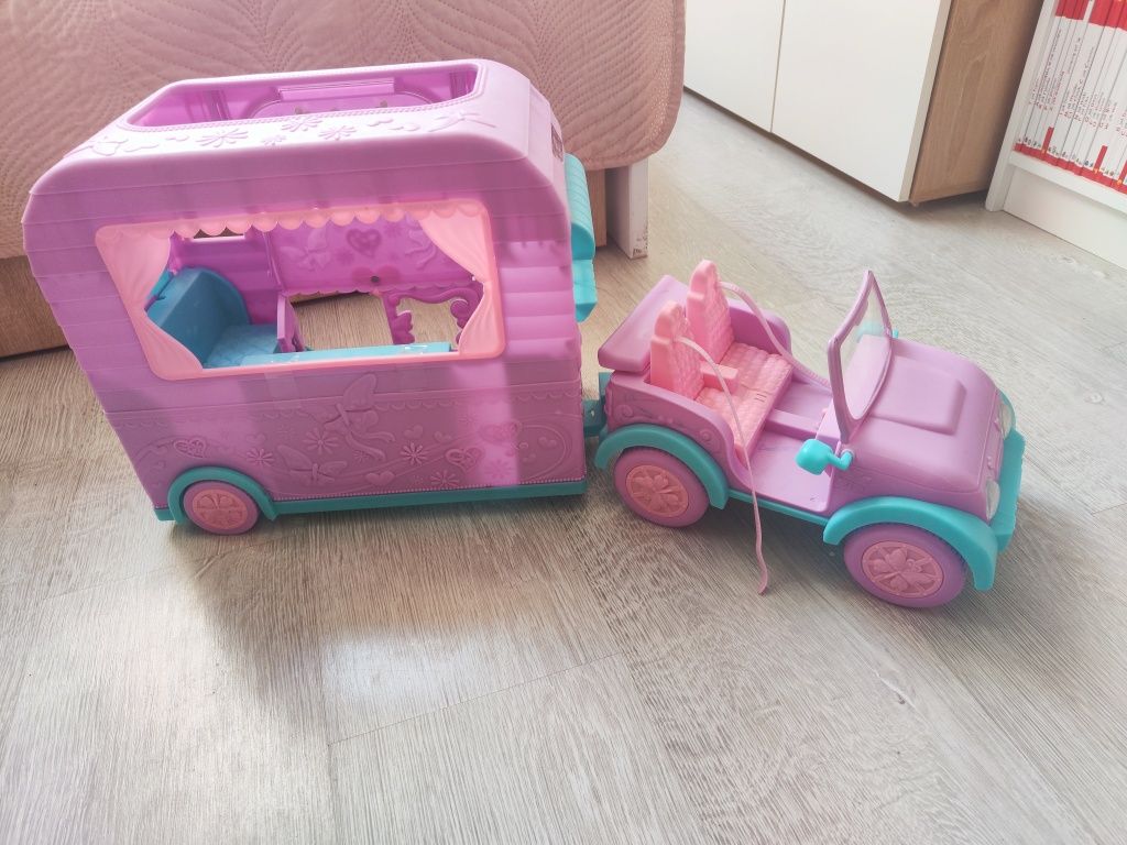 Kamper dla lalek barbie