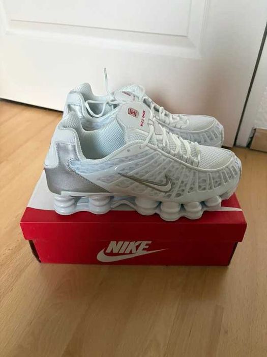 Buty-Trampk-Nike Shox TL White R.45