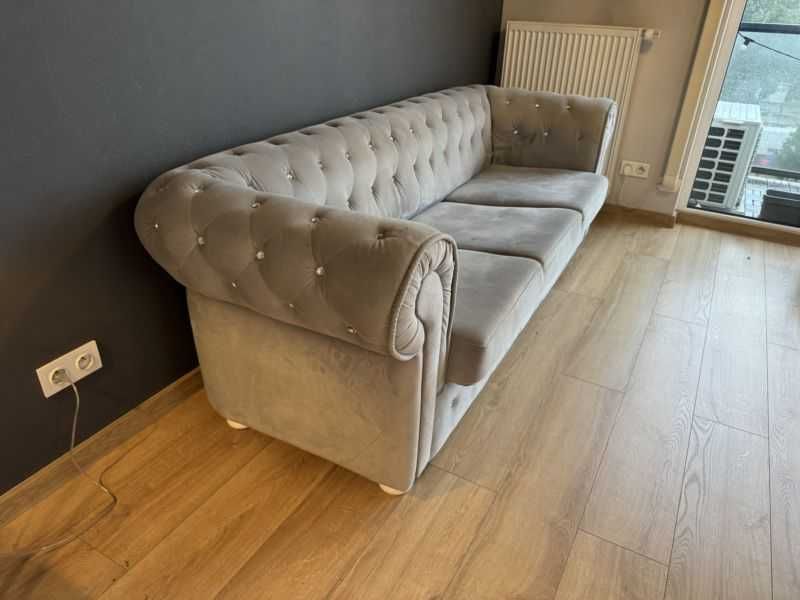 Sofa 3 osobowa w stylu glamour z funkcja spania
